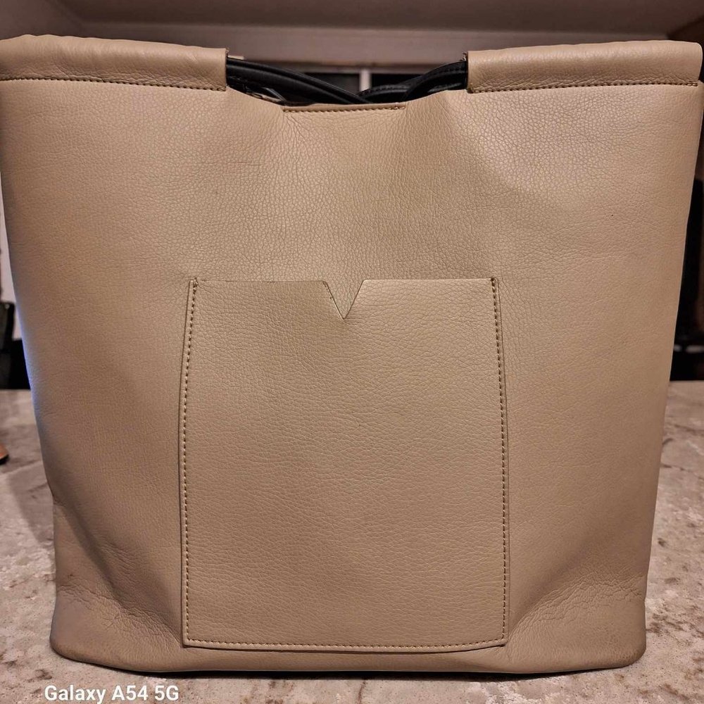 Von Holzhausen the market tote